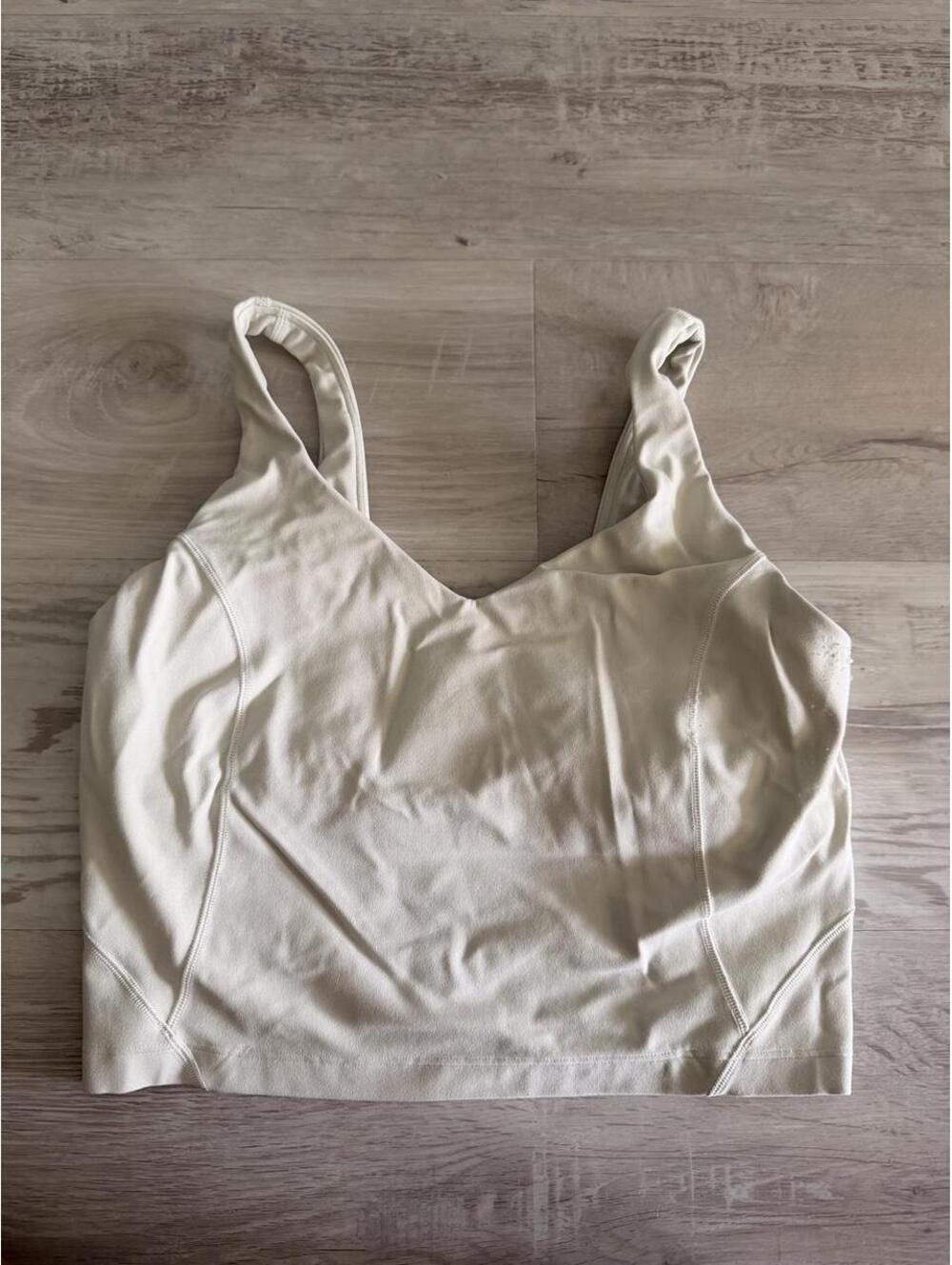 Lululemon cream tank top size 8 #activewear #athletic